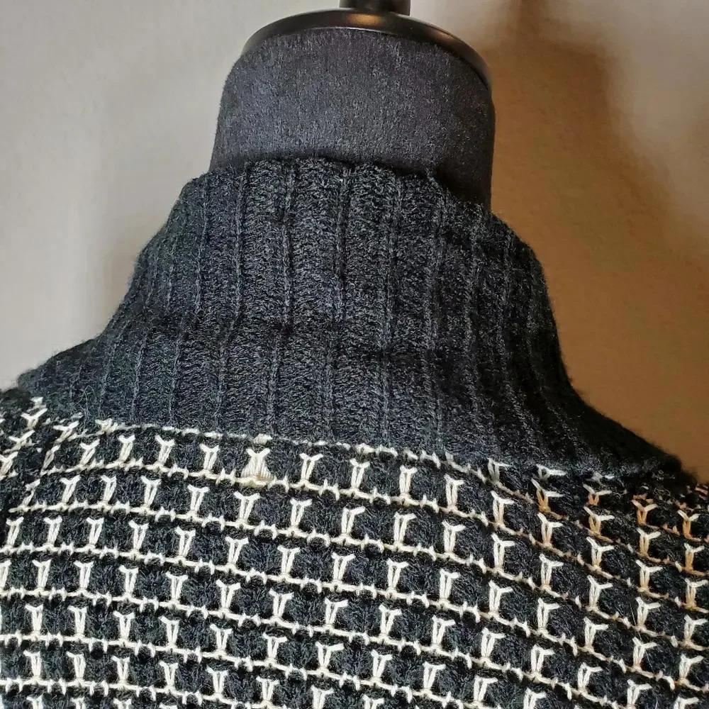 Nordstrom JACK Women's Size Medium Black and Beige Cardigan - Picture 10 of 12